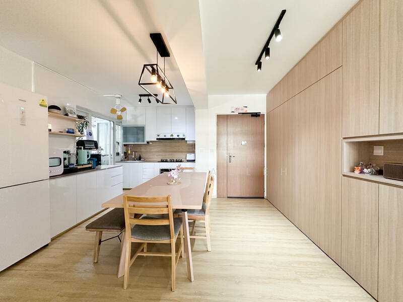 For Sale - 619A Tampines Street 61