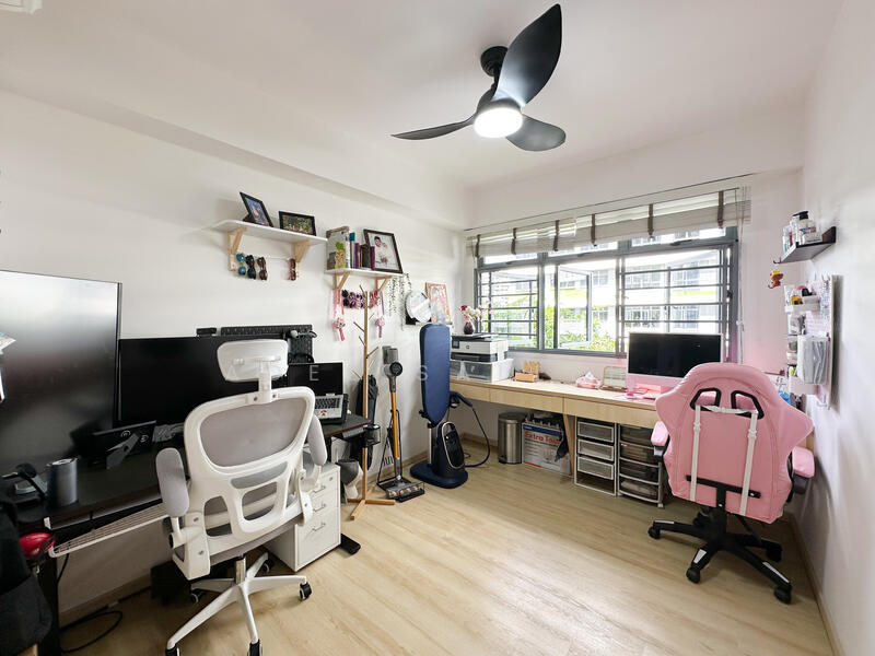 For Sale - 619A Tampines Street 61