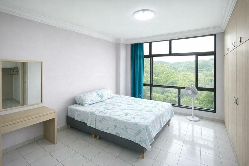 467 Segar Road HDB Flat For Sale at S$ 550,000 | PropertyGuru Singapore - Bedroom