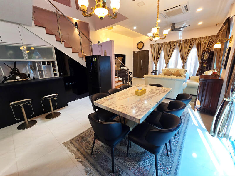 Sembawang Hills Modern & Luxurious 2.5sty plus Basement Corner Terrace Corner Terrace For Sale at S$ 5,500,000 | PropertyGuru Singapore - Living Room