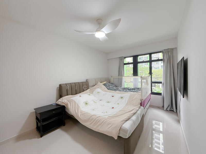 104A Bidadari Park Drive HDB Flat For Sale at S$ 1,050,000 | PropertyGuru Singapore - Bedroom
