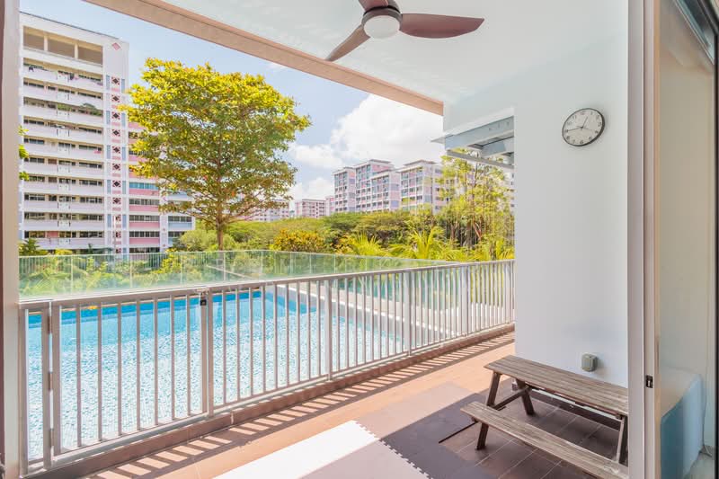 Seastrand Condominium For Sale at S$ 1,398,000 | PropertyGuru Singapore - Balcony