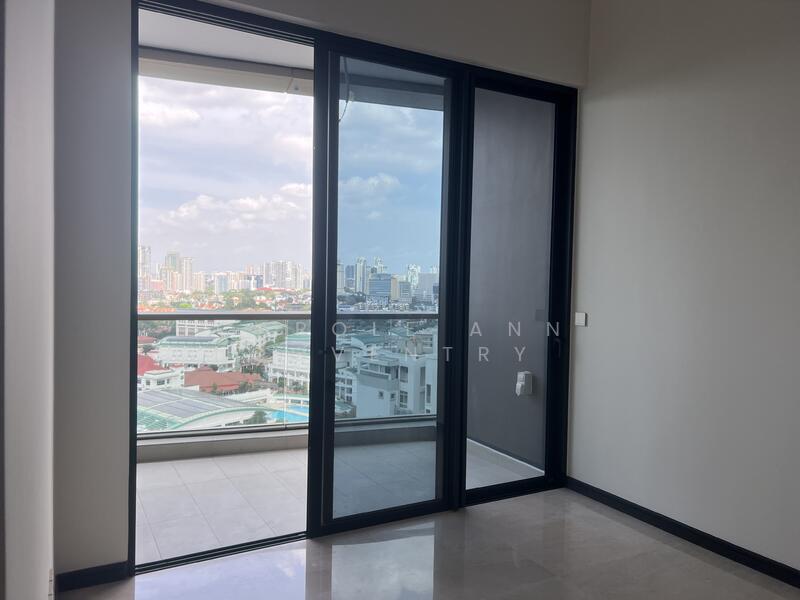 Perfect Ten, 323 Bukit Timah Road, 2 Bedrooms, 753 sqft, Condominium For Rent, by Carole Ann Coventry, 500054707 - Balcony - PropertyGuru.com.sg