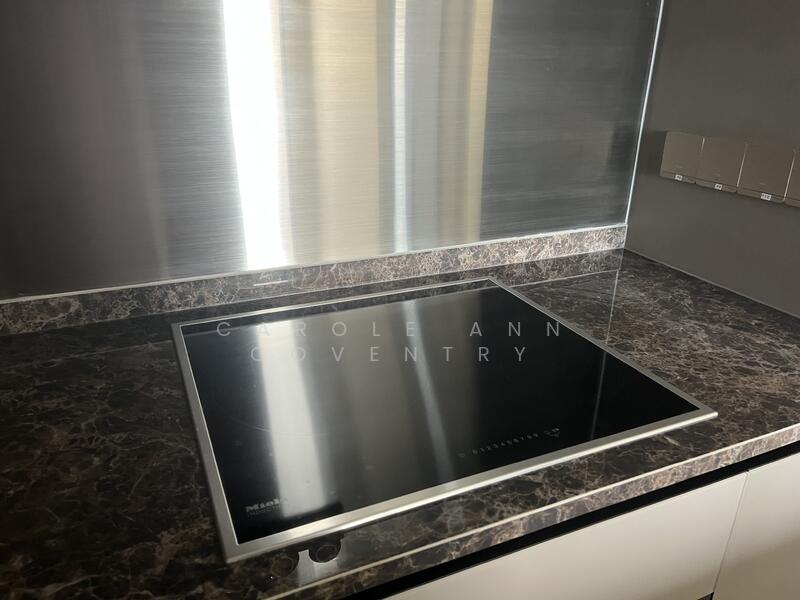 Perfect Ten, 323 Bukit Timah Road, 2 Bedrooms, 753 sqft, Condominium For Rent, by Carole Ann Coventry, 500054707 - Kitchen - PropertyGuru.com.sg