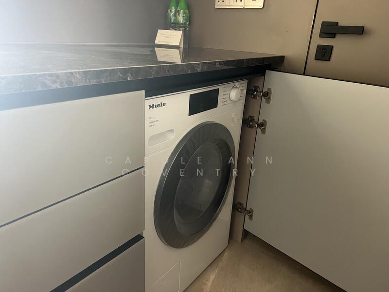 Perfect Ten, 323 Bukit Timah Road, 2 Bedrooms, 753 sqft, Condominium For Rent, by Carole Ann Coventry, 500054707 - Interior - PropertyGuru.com.sg