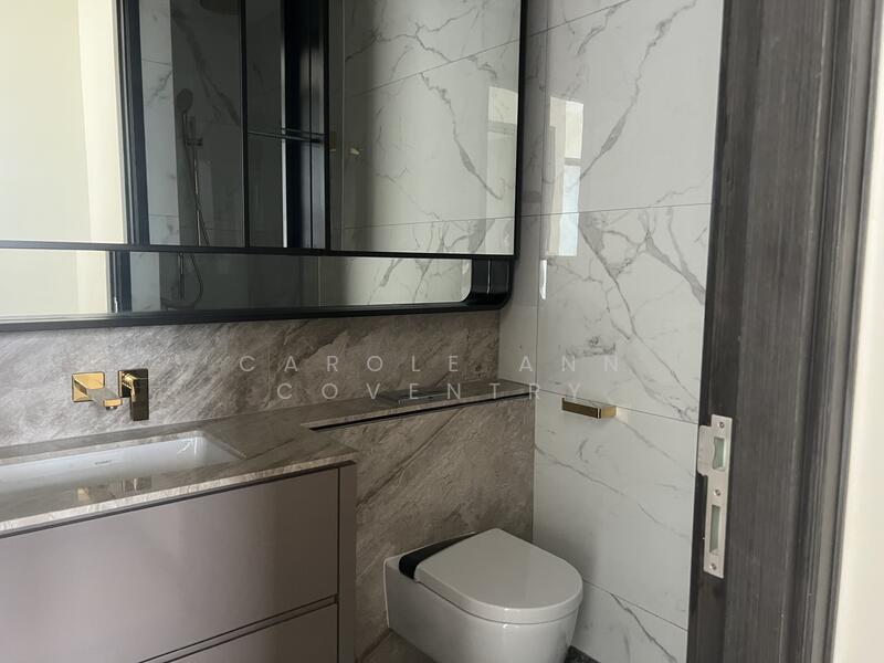 Perfect Ten, 323 Bukit Timah Road, 2 Bedrooms, 753 sqft, Condominium For Rent, by Carole Ann Coventry, 500054707 - Bathroom - PropertyGuru.com.sg