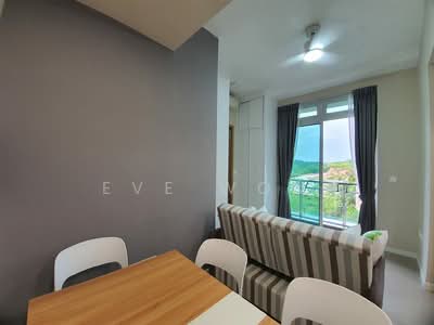 For Rent - Roots @ Transit