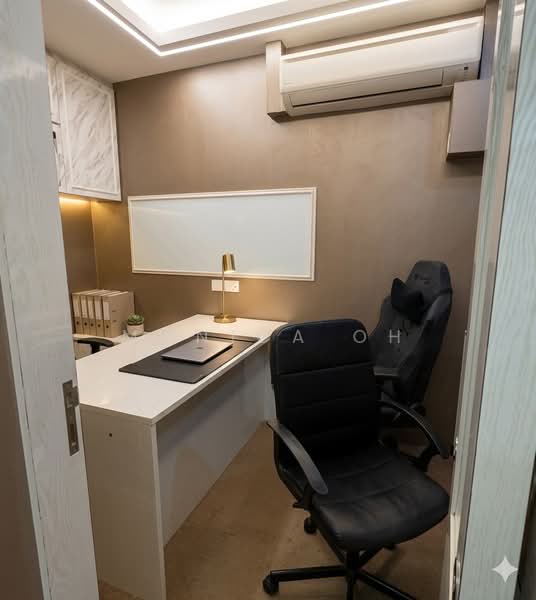 Ngee Ann City, 391 Orchard Road, 958 sqft, Office For Rent, by Monica Oh, 500054738 - Study - CommercialGuru.com.sg