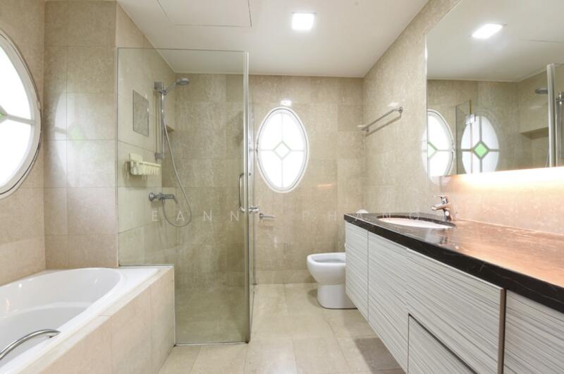 Gentle Villas, Gentle Drive, 5 Bedrooms, 7,382 sqft, Detached House For Rent, by Jeanne Phang, 500054743 - PropertyGuru.com.sg