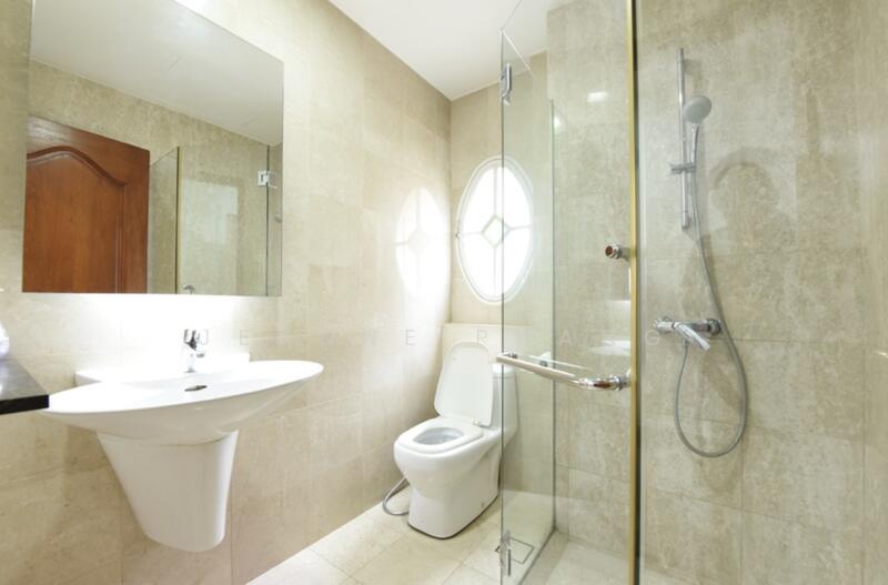 Gentle Villas, Gentle Drive, 5 Bedrooms, 7,382 sqft, Detached House For Rent, by Jeanne Phang, 500054743 - PropertyGuru.com.sg