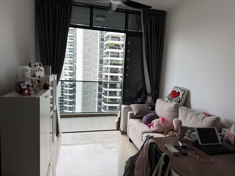 Pullman Residences Condominium For Sale at S$ 1,680,000 | PropertyGuru Singapore