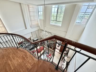 For Sale - Sennett Vincinity