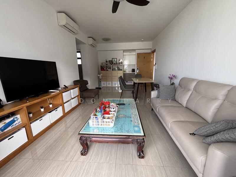My Manhattan Condominium For Sale at S$ 1,488,000 | PropertyGuru Singapore - Living Room