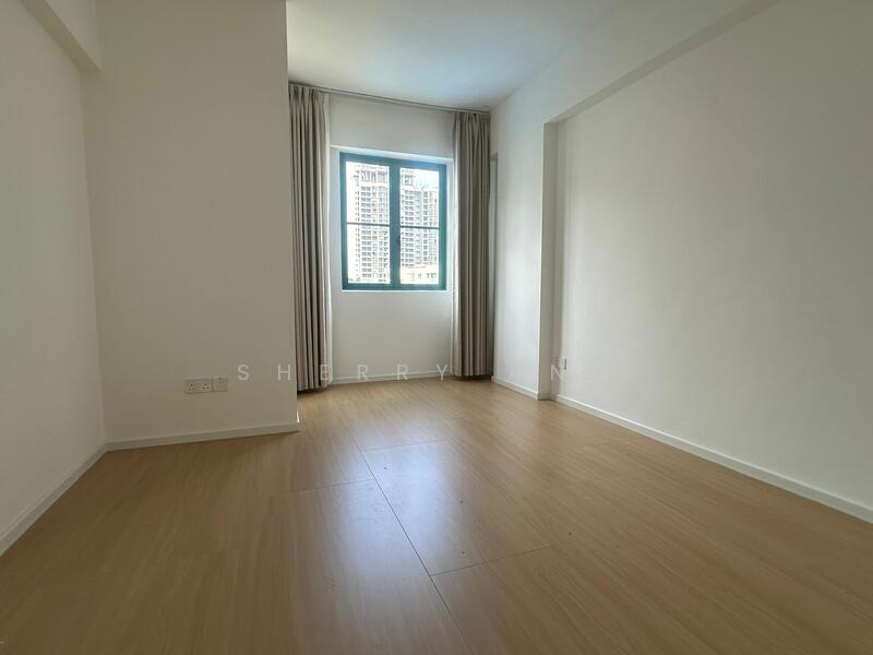 West Bay Condo, 50 West Coast Crescent, 2 Bedrooms, 936 sqft, Condominium For Rent, by Sherry Ang, 500054814 - Bedroom - PropertyGuru.com.sg