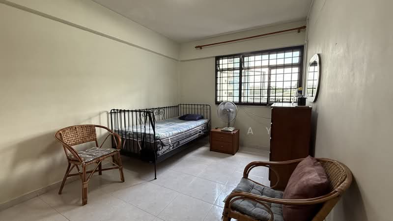 344 Ang Mo Kio Avenue 3 HDB Flat For Sale at S$ 680,000 | PropertyGuru Singapore - Bedroom