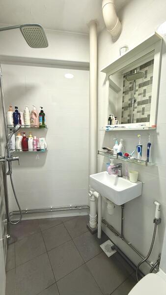 173 Ang Mo Kio Avenue 4 HDB Flat For Sale at S$ 498,000 | PropertyGuru Singapore