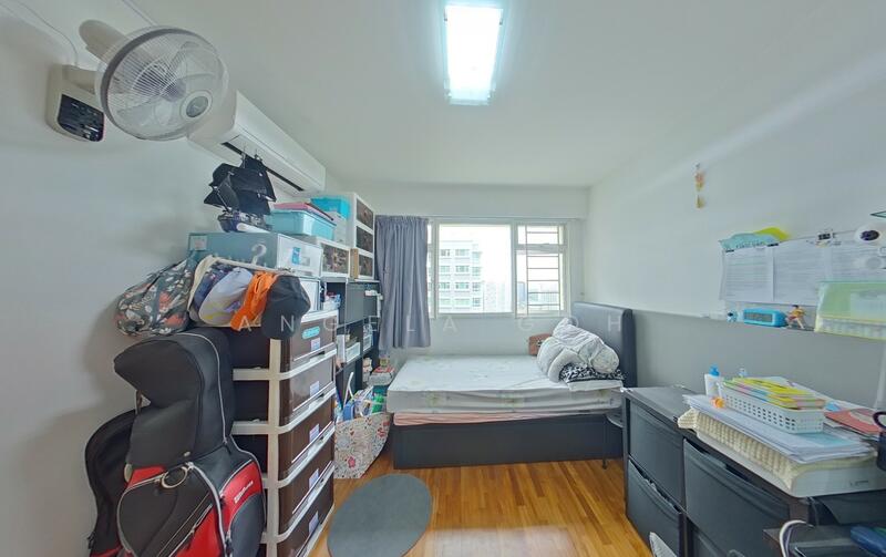 410B Fernvale Road HDB Flat For Sale at S$ 698,000 | PropertyGuru Singapore - Bedroom