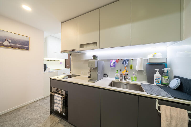 The M Condominium For Sale at S$ 1,999,999 | PropertyGuru Singapore - Kitchen