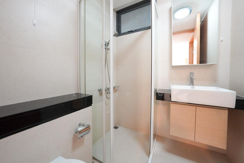 The Beacon Apartment For Sale at S$ 1,810,000 | PropertyGuru Singapore - Bathroom