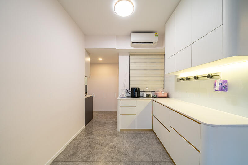 The M Condominium For Sale at S$ 1,999,999 | PropertyGuru Singapore - Kitchen