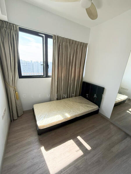 Riverfront Residences Condominium For Sale at S$ 1,900,000 | PropertyGuru Singapore - Common Room 2