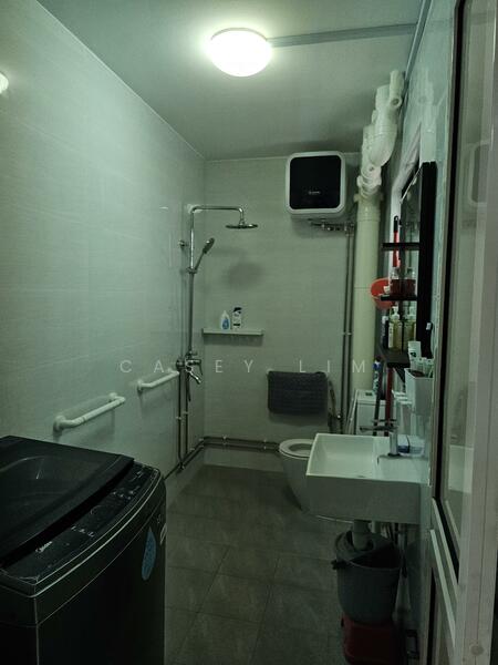 457 Pasir Ris Drive 4, 457 Pasir Ris Drive 4, 4 Bedrooms, 1,571 sqft, HDB Flat For Rent, by Casey Lim, 500054877 - Bathroom - PropertyGuru.com.sg