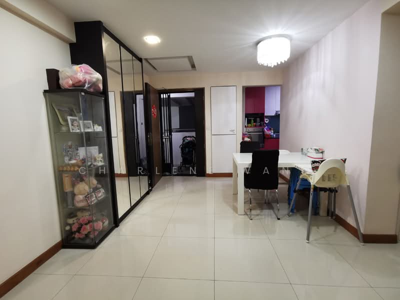 336A Anchorvale Crescent HDB Flat For Sale at S$ 788,888 | PropertyGuru Singapore - Dining Room