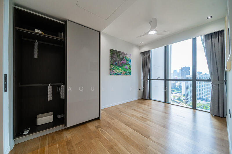 Riviere Condominium For Sale at S$ 3,400,000 | PropertyGuru Singapore - Master Bedroom
