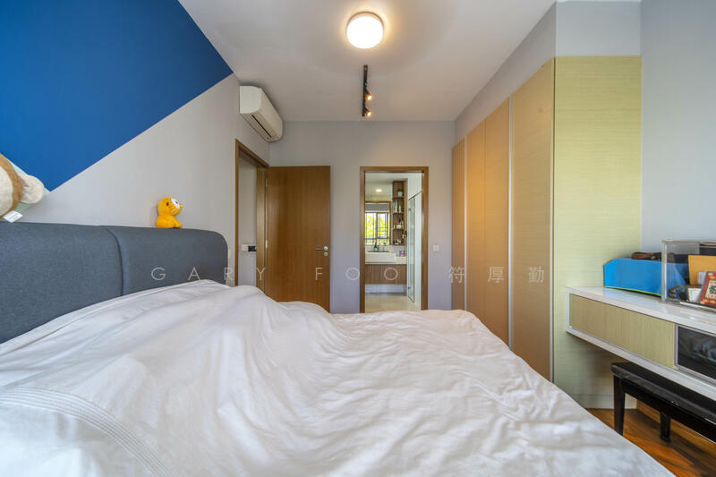 Waterfront Waves Condominium For Sale at S$ 1,580,000 | PropertyGuru Singapore - Bedroom