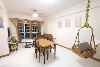 For Sale - 451 Yishun Ring Road