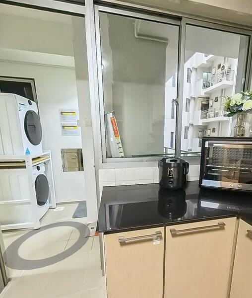 Grandeur 8, 2 Ang Mo Kio Central 3, 1 Bedroom, 180 sqft, Condominium For Rent, by Rick Khiantani, 500054950 - Kitchen - PropertyGuru.com.sg