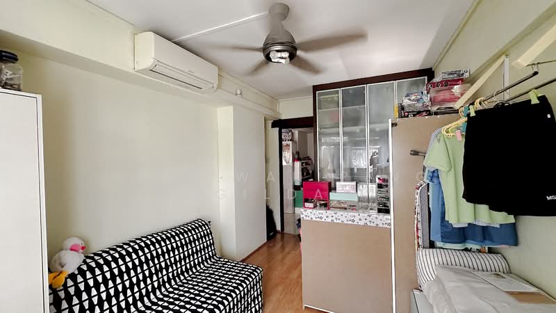 245 Pasir Ris Street 21 HDB Flat For Sale at S$ 1,050,000 | PropertyGuru Singapore - Bedroom 2