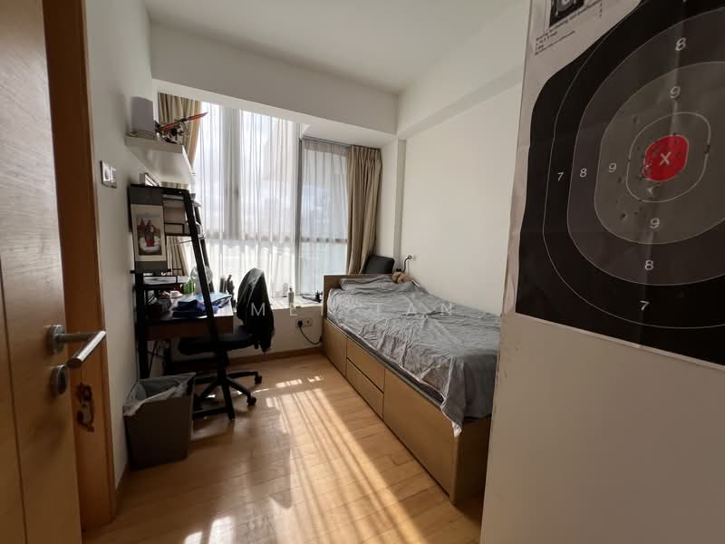 Angullia Park Residences @ Orchard Apartment For Sale at S$ 3,980,000 | PropertyGuru Singapore - Bedroom 3