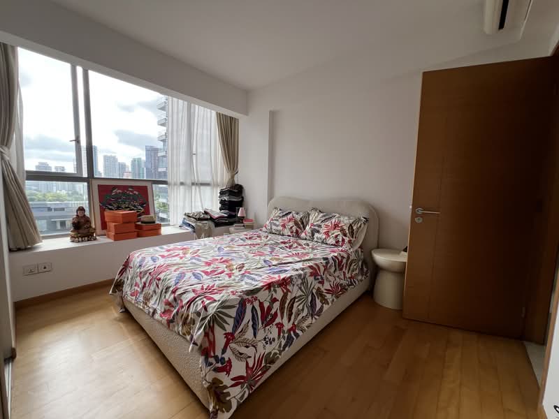Angullia Park Residences @ Orchard Apartment For Sale at S$ 3,980,000 | PropertyGuru Singapore - Master bedroom
