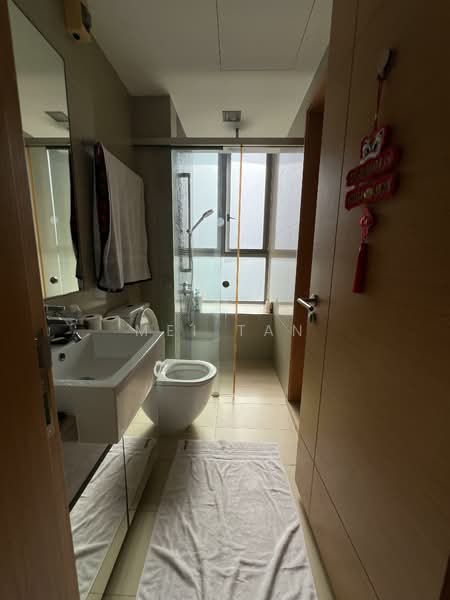 Angullia Park Residences @ Orchard Apartment For Sale at S$ 3,980,000 | PropertyGuru Singapore - Bath 3