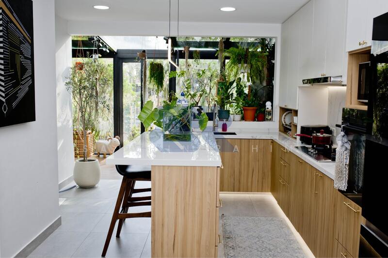 Loyang Villas, Loyang Rise, 3 Bedrooms, 1,615 sqft, Terraced House For Rent, by SALIHIN RAHIM, 500054963 - Kitchen - PropertyGuru.com.sg