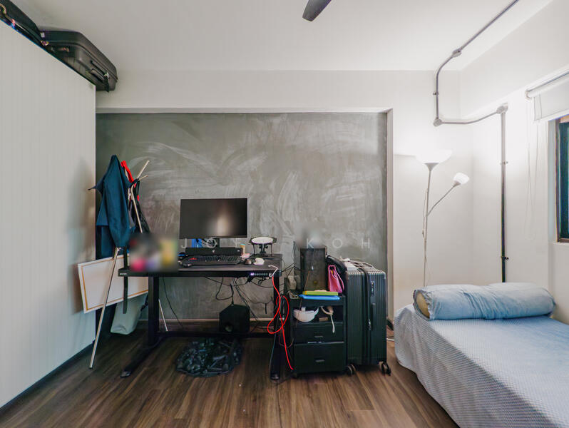 346 Kang Ching Road HDB Flat For Sale at S$ 609,000 | PropertyGuru Singapore - Bedroom