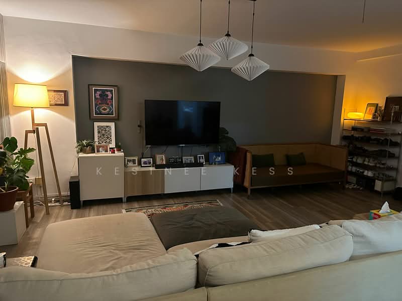 659A Jurong West Street 65, 659A Jurong West Street 65, Room Rental, 150 sqft, HDB Flat For Rent, by Kesinee Kess, 500054996 - Living Room - PropertyGuru.com.sg