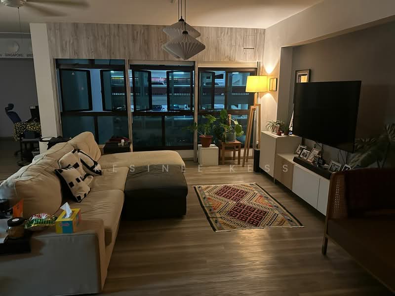 659A Jurong West Street 65, 659A Jurong West Street 65, Room Rental, 150 sqft, HDB Flat For Rent, by Kesinee Kess, 500054996 - Living Room - PropertyGuru.com.sg