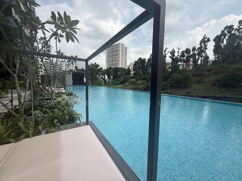 The Landmark, 173 Chin Swee Road, 2 Bedrooms, 677 sqft, Condominium For Rent, by Angeline Quek, 500055000 - The Landmark two bedder for rent pool - PropertyGuru.com.sg