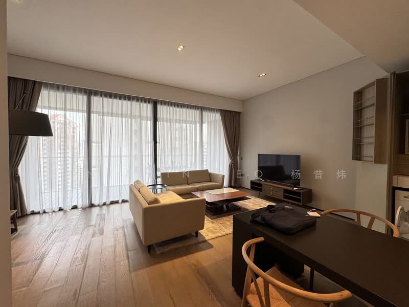 OUE Twin Peaks, 33 Leonie Hill Road, 2 Bedrooms, 1,055 sqft, Condominium For Rent, by Benjamin Yeo 杨昔炜, 500055005 - Living Room - PropertyGuru.com.sg