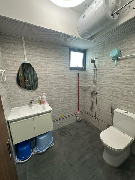 663A Tampines Street 64, 663A Tampines Street 64, 3 Bedrooms, 1,184 sqft, HDB Flat For Rent, by Alan Neo, 500055010 - Bathroom - PropertyGuru.com.sg