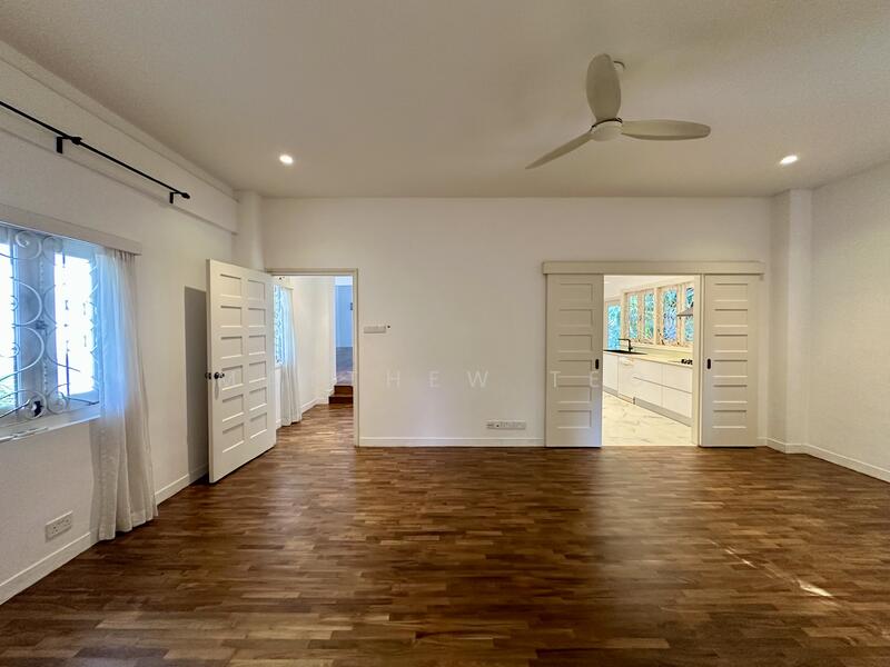 King Albert Park | Bukit Timah Road, King Albert Park | Bukit Timah Road | Beauty World | Dunearn, 6 Bedrooms, 4,300 sqft, Good Class Bungalow For Rent, by Matthew Teo, 500055013 - PropertyGuru.com.sg