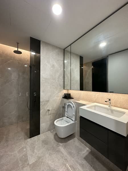 Riviere Condominium For Sale at S$ 2,700,000 | PropertyGuru Singapore - Bathroom