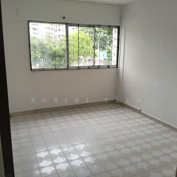 906 Tampines Avenue 4, 906 Tampines Avenue 4, 3 Bedrooms, 1,119 sqft, HDB Flat For Sale, by Robert Tjan, 500055028 - Interior - PropertyGuru.com.sg