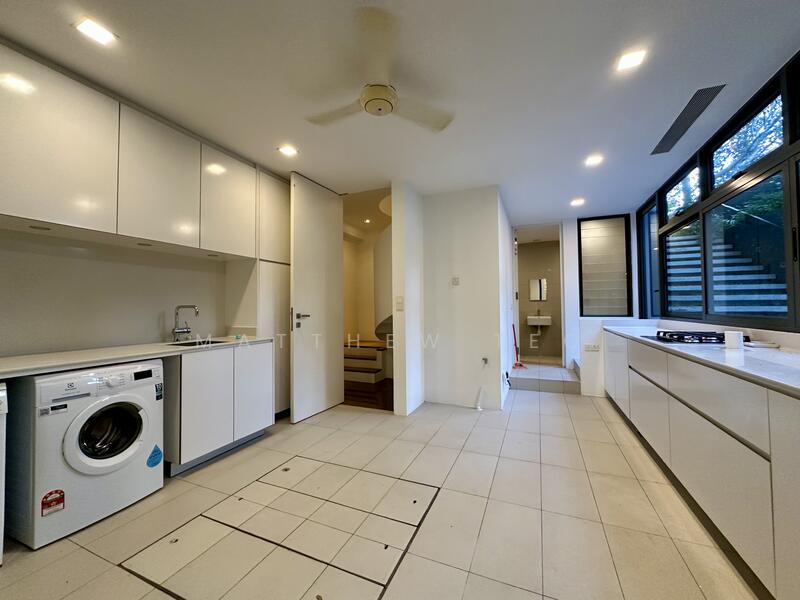 King Albert Park, King Albert Park | Bukit Timah Road | Dunearn Road | Beauty World, 7 Bedrooms, 10,500 sqft, Good Class Bungalow For Rent, by Matthew Teo, 500055034 - PropertyGuru.com.sg