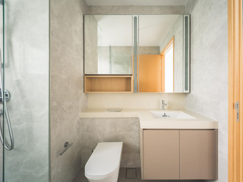 The Arden, 2 Phoenix Road, 4 Bedrooms, 1,302 sqft, Condominium For Rent, by Chanel Ariel Chan, 500055045 - Bathroom - PropertyGuru.com.sg