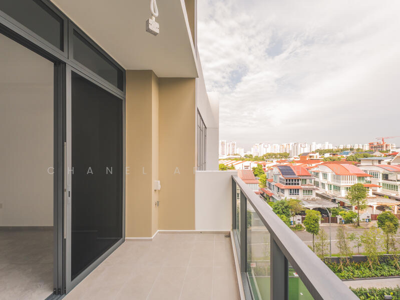 The Arden, 2 Phoenix Road, 4 Bedrooms, 1,302 sqft, Condominium For Rent, by Chanel Ariel Chan, 500055045 - Balcony - PropertyGuru.com.sg