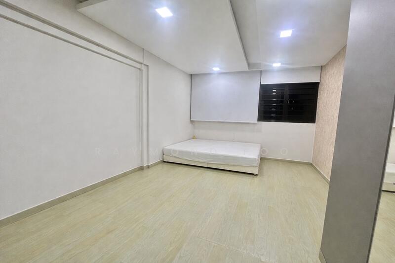 545 Ang Mo Kio Avenue 10 HDB Flat For Sale at S$ 810,000 | PropertyGuru Singapore - Bedroom