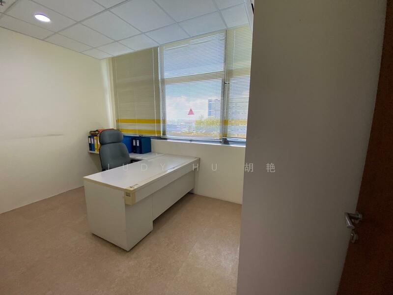 UB. One, 81 Ubi Avenue 4, 1,852 sqft, Light Industrial (B1) For Rent, by Judy Hu 胡艳, 500055057 - Study - CommercialGuru.com.sg